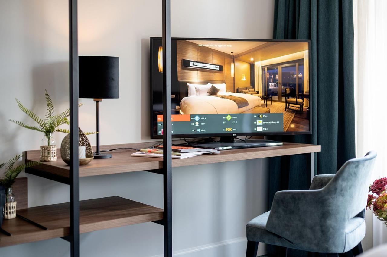 Boutique Hotel First City กรุงเฮก ภายนอก รูปภาพ
