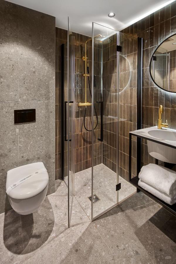Boutique Hotel First City กรุงเฮก ภายนอก รูปภาพ